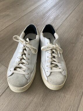 P448 Women's John Leather Low-Top Italian Sneaker 38 7.5 white and gray